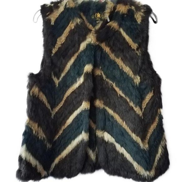 FUR VEST - Picture 1 of 3
